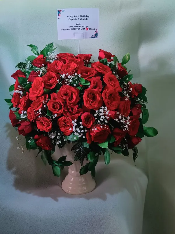 Rangkaian Bunga Segar Elegant