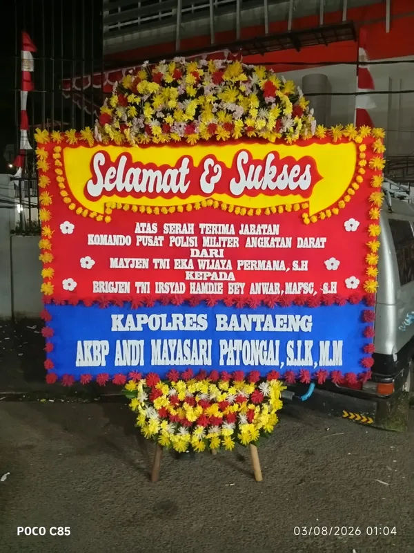 Bunga Papan Selamat & Sukses Standard